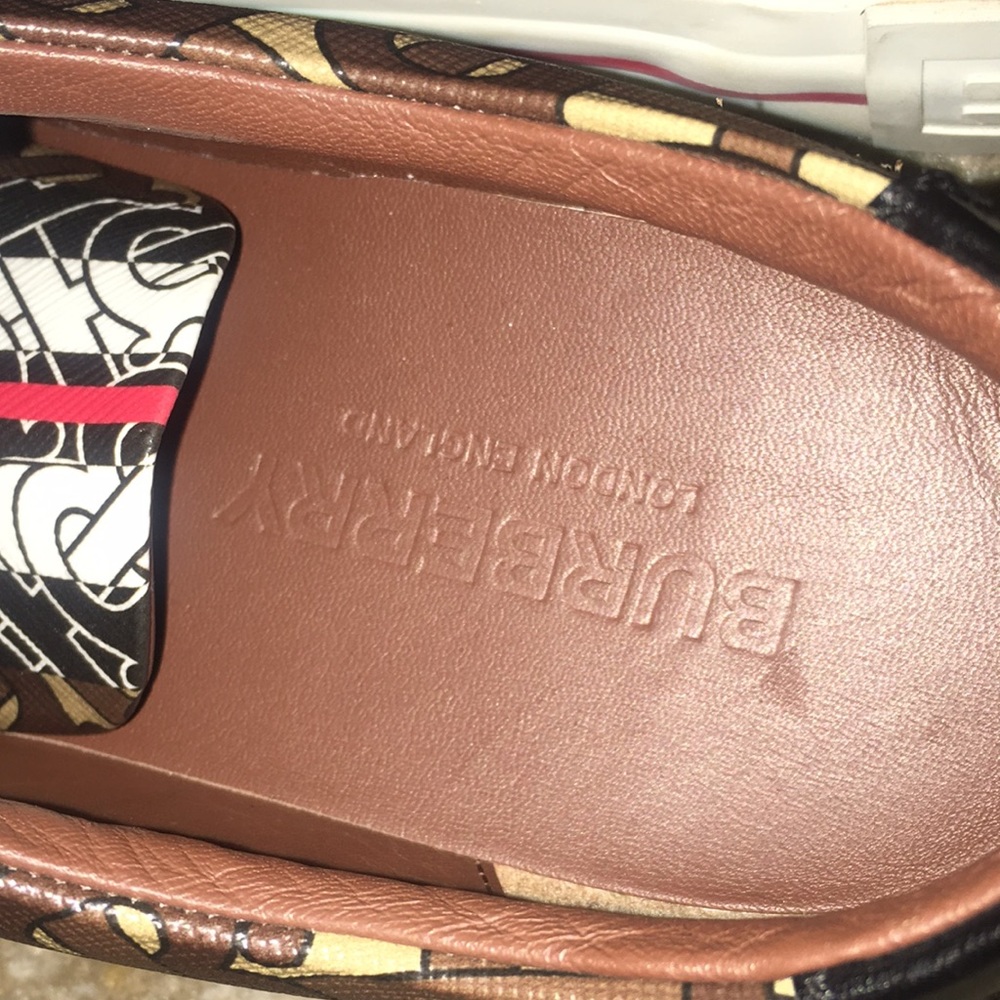 Burberry designer shoes - Picture 4 of 5